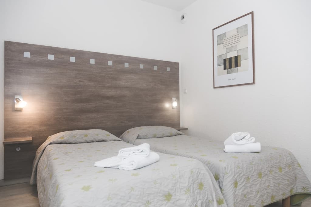 Terres de France - Appart'Hôtel Le Splendid - Photo 3