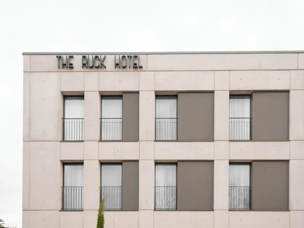 The Ruck Hotel - Photo 1