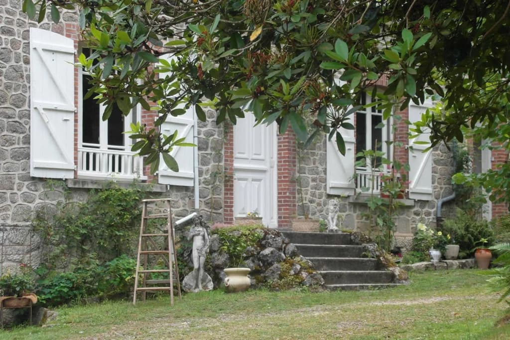 Bon Chez Nous - Miniature 7