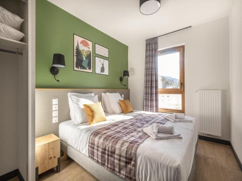 Premium 2-bedroom Lodge Near Slopes - Photo 4