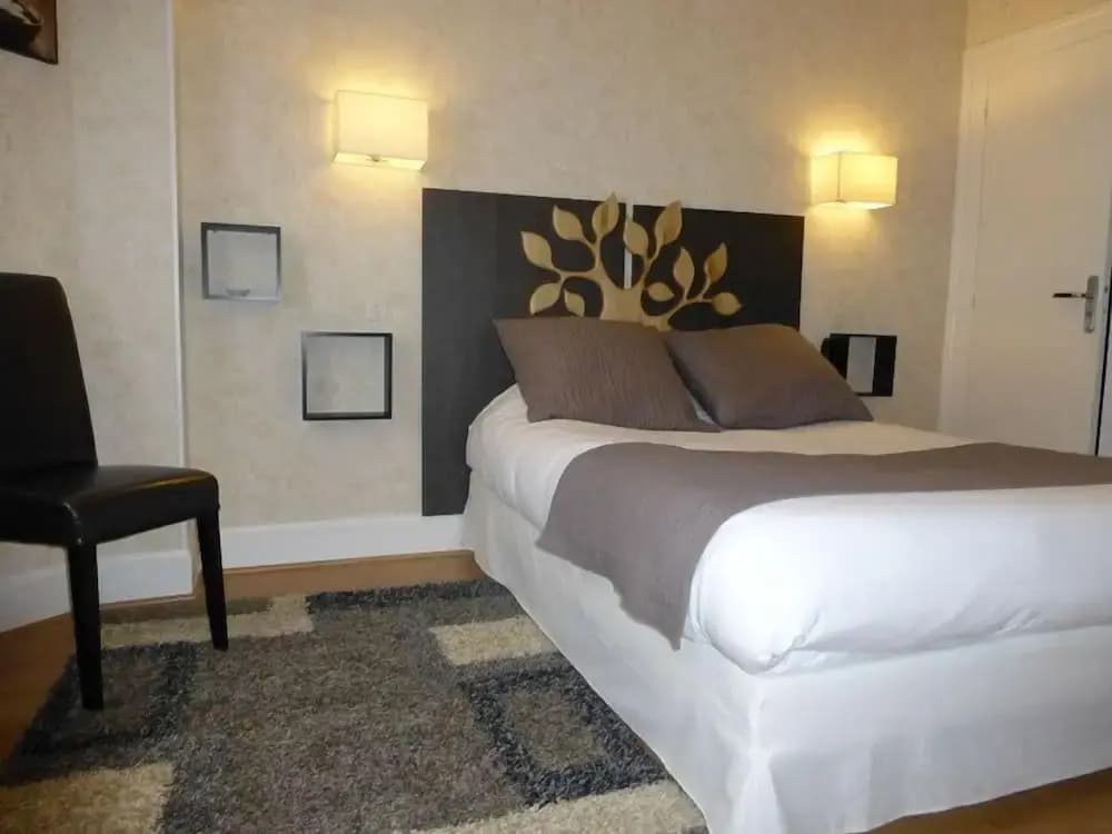 Hôtel Trianon - Miniature 7
