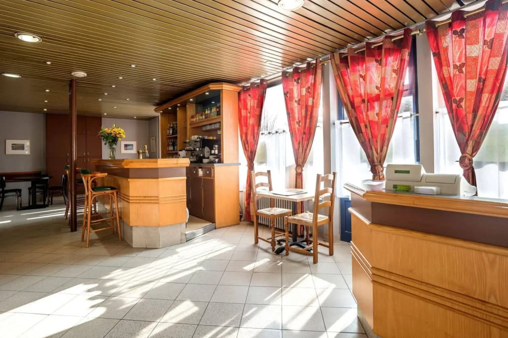 Hotel de la Poste - Photo 1