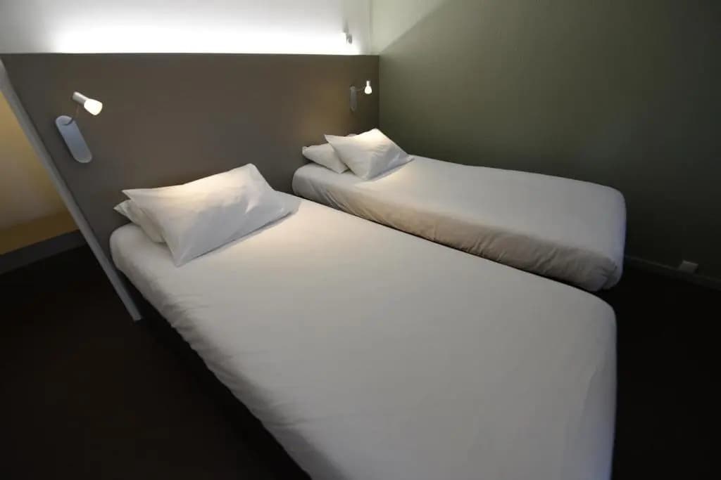 Kyriad Annecy Nord - Epagny	Hotel - Photo 3