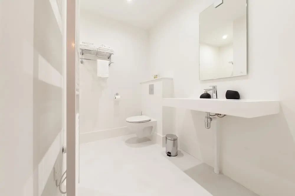 Appart Hotel Eugenie - Miniature 8