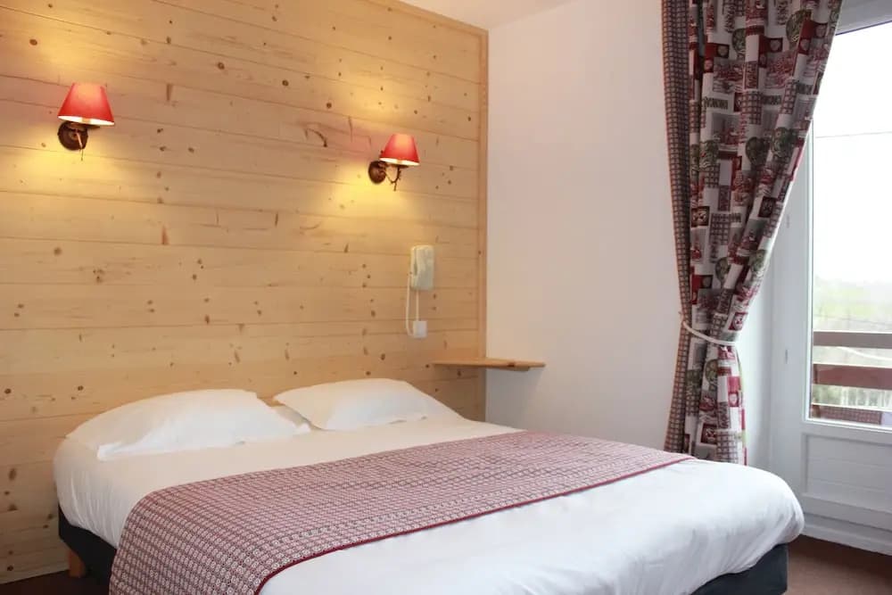 Hôtel les Charmilles - Photo 3