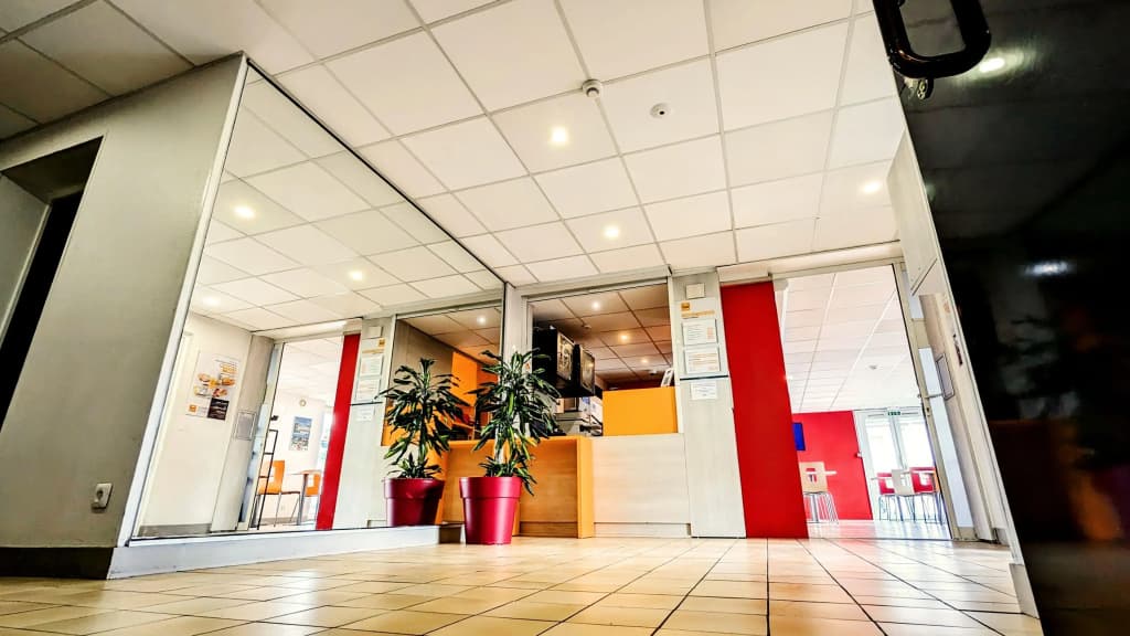 Première Classe Angers Sud - Les Ponts De Cé - Photo 2