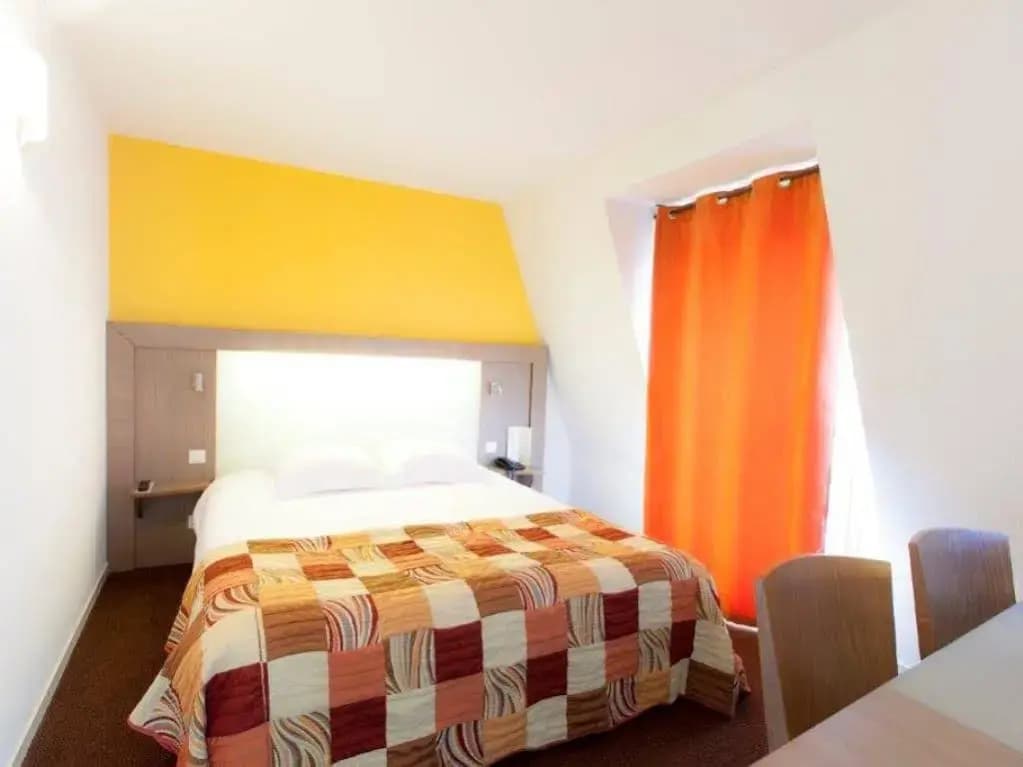 Alysson Hotel - Photo 2