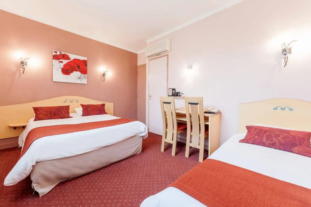 Hotel Sandrina - Photo 4