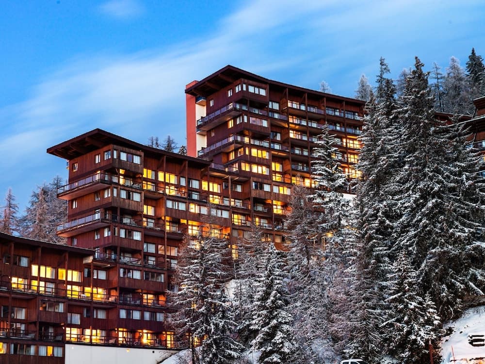 Apartment in French Alps Near Ski Slopes - Miniature 8