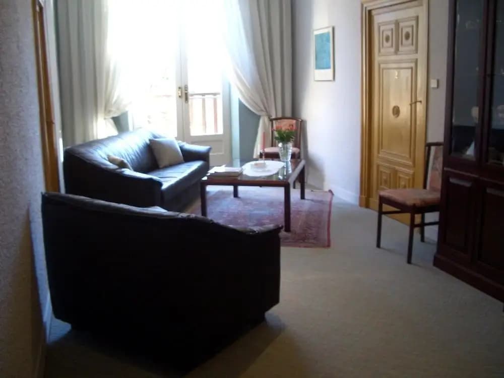 Le Platane - Photo 3