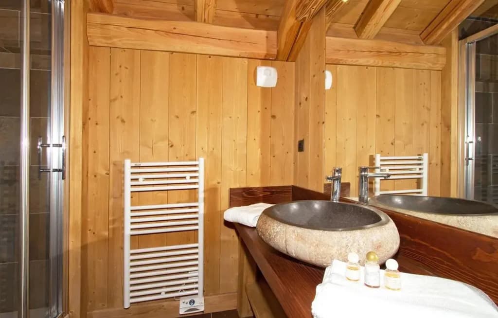 Odalys Chalet Le Loup Lodge - Miniature 7