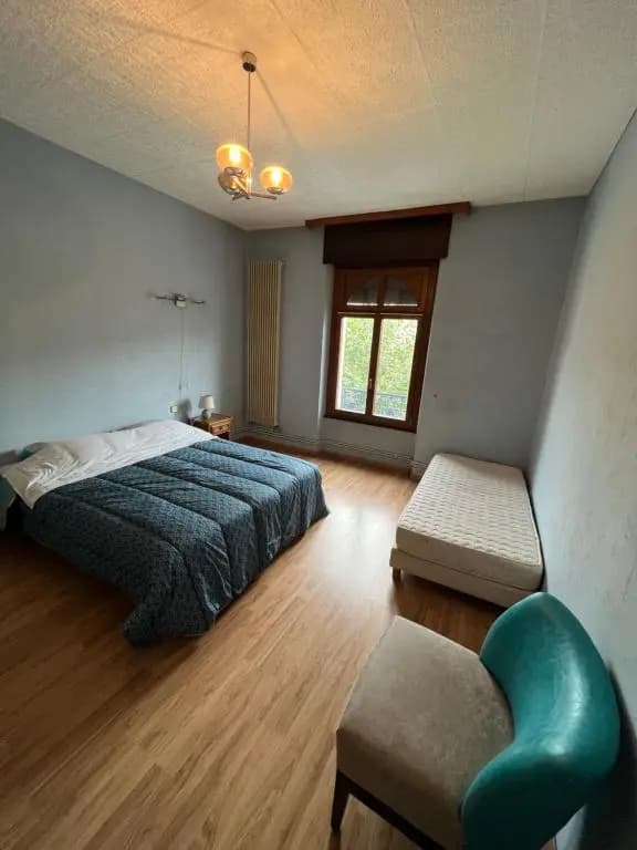 Vaste appartement douillet au cœur de la ville du cristal - Photo 2