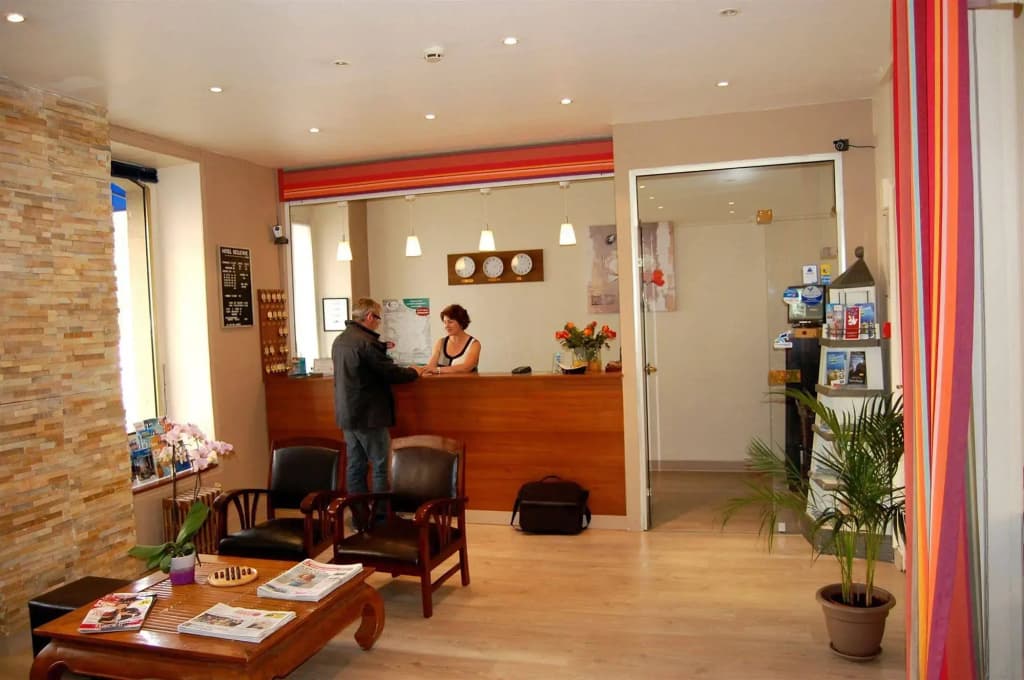 Hotel Bellevue - Photo 1