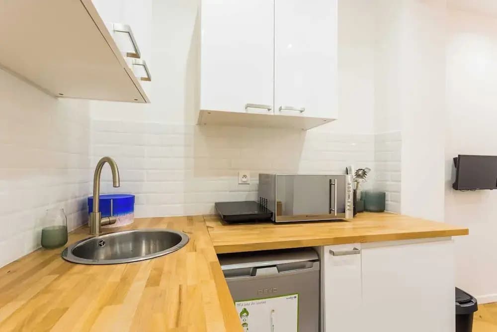 Cosy Apartment in Pigalle for 2 People - Miniature 7