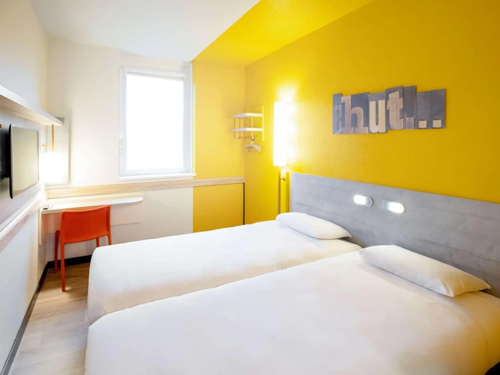 ibis budget Montpellier Sud Près d'Arènes - Photo 3