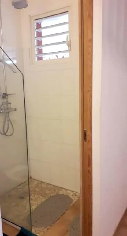 Villa With 2 Bedrooms in Les Anses-d'arlet, With Wonderful sea View, Private Pool, Enclosed Garden - Miniature 6