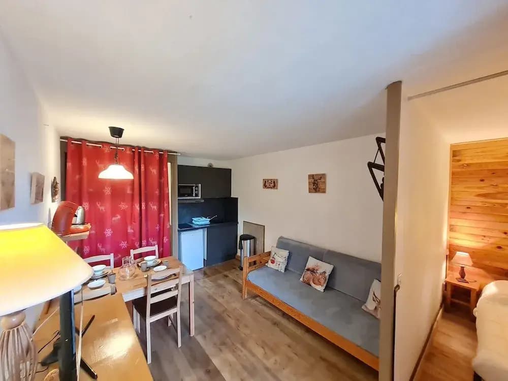 Peaceful Mountain Apartment - Photo 5