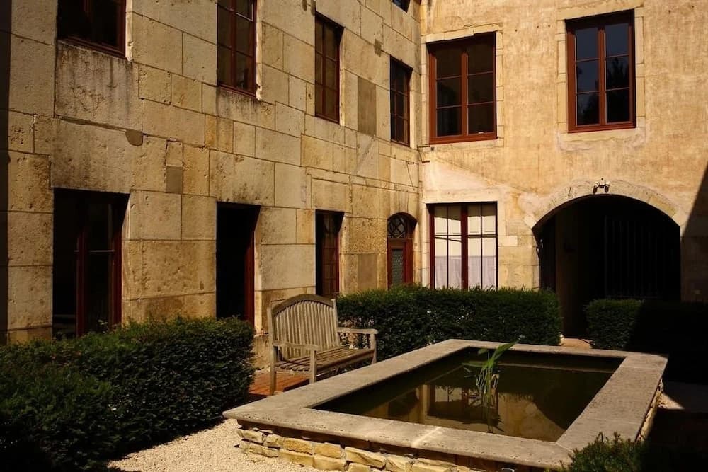 41 Maufoux by Bruno Colin - Photo 1