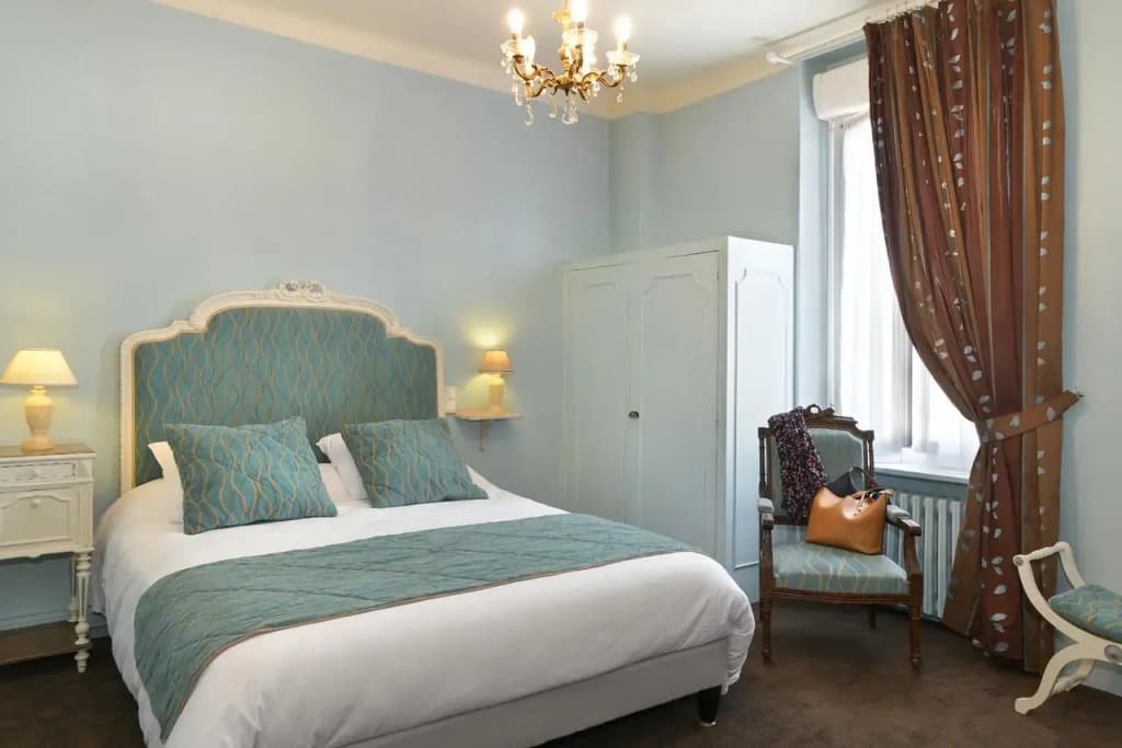 Logis Hotels Restaurant Le Dauphin - Photo 5