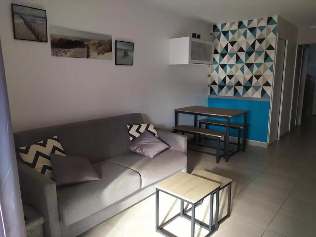 Beau studio avec grande terrasse - Photo 2