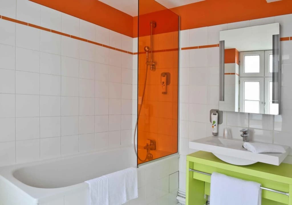 ibis Styles Amiens Cathedrale - Miniature 8