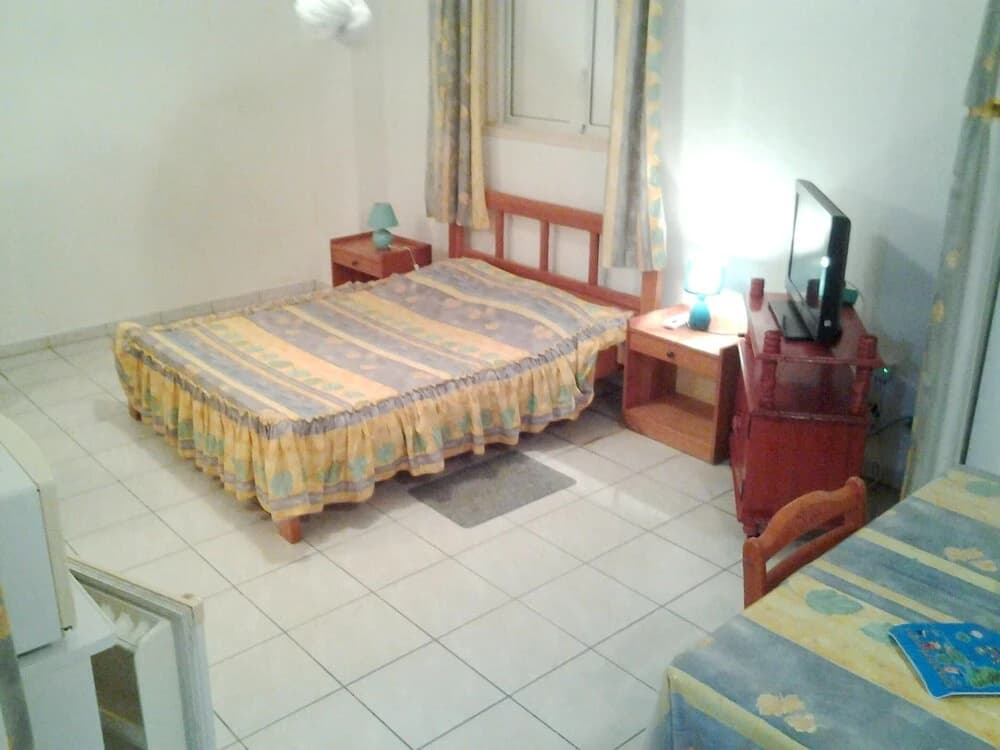 Apartment with One Bedroom in Le Moule, with Enclosed Garden And Wifi - 3 Km From the Beach - Photo 4