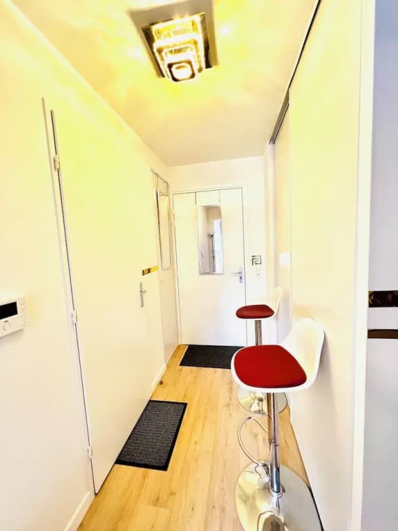 Appartement Luxe 9 mn Roissy CDG - Miniature 7