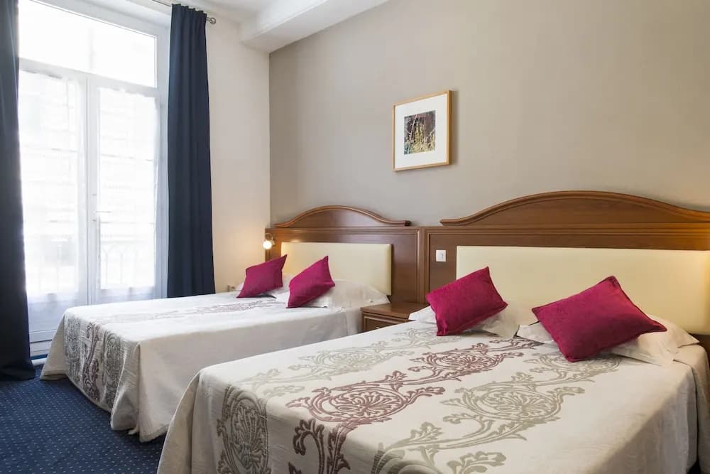 Logis Hotel Central Montargis - Miniature 6
