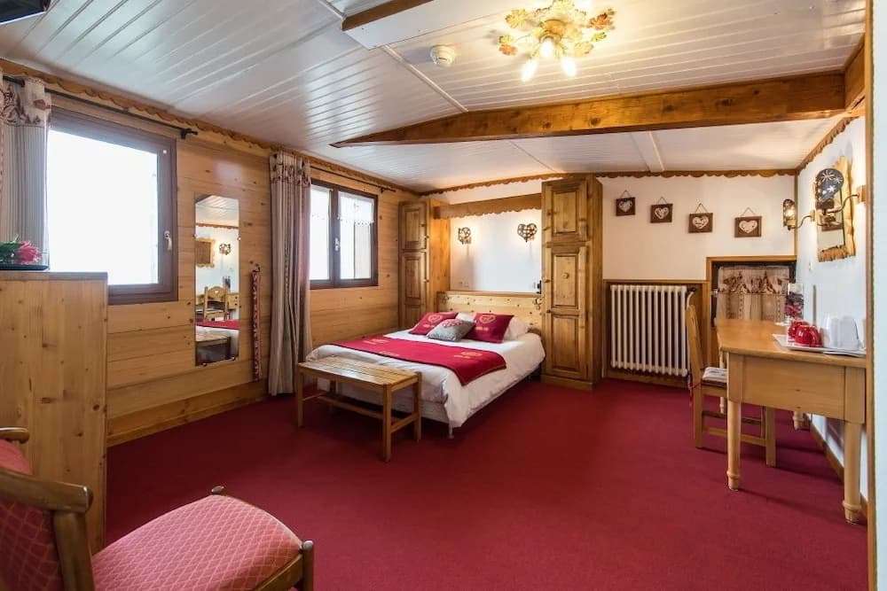 Hôtel Le Grand Truc - Photo 1