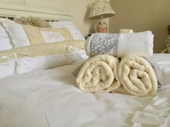 Canal Cottage - Photo 1