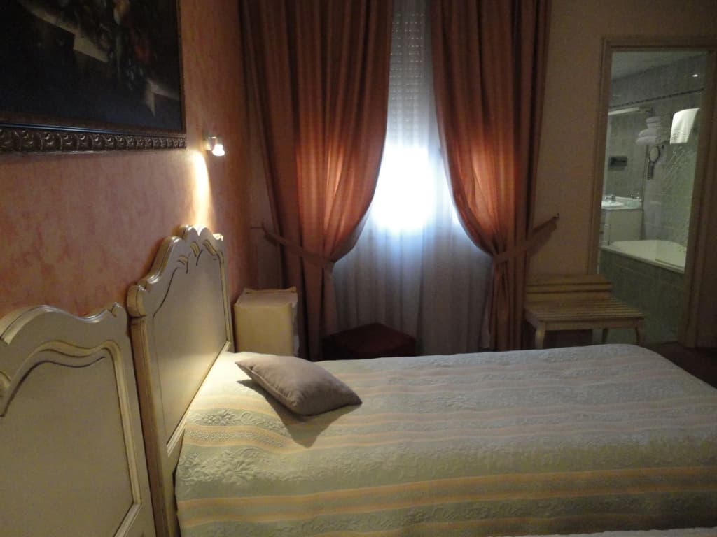 Hôtel Chiffre - Miniature 7
