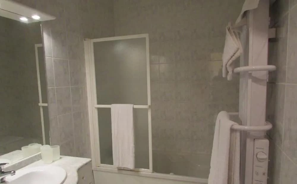 Le Relais du Chateau - Miniature 8