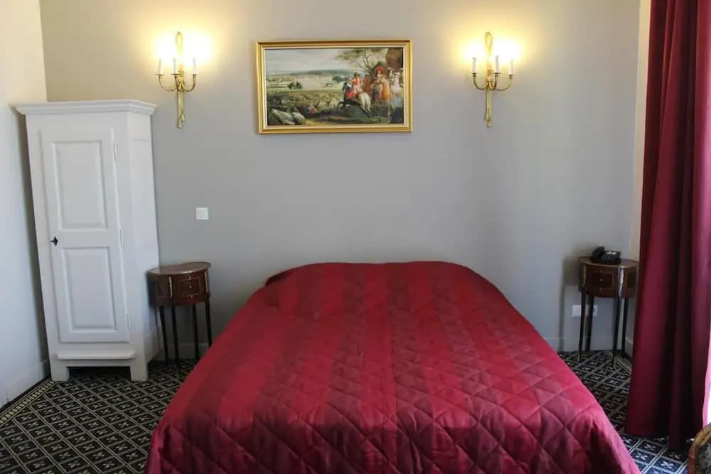 Hôtel Fleur De Lys - Photo 3