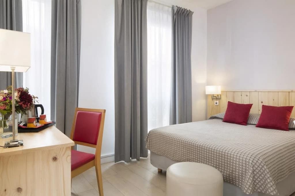 Hotel Le Compostelle - Photo 3