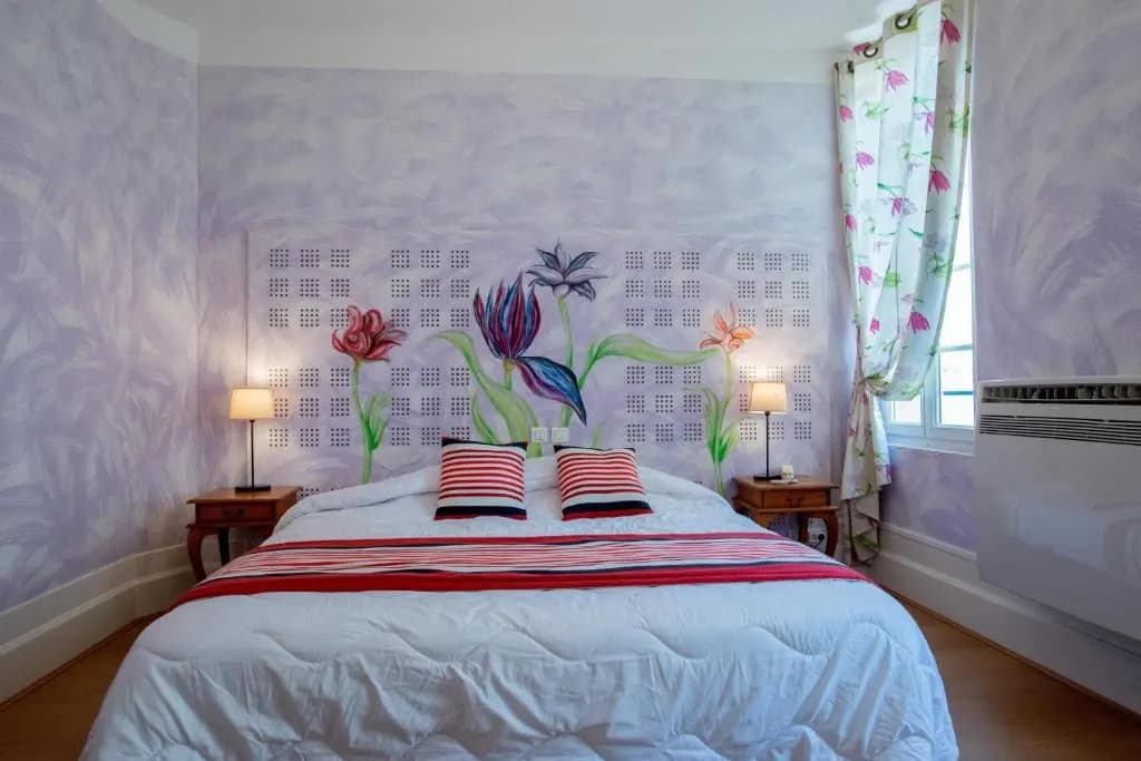 Hôtel de la tour à LIBOURNE - Photo 5