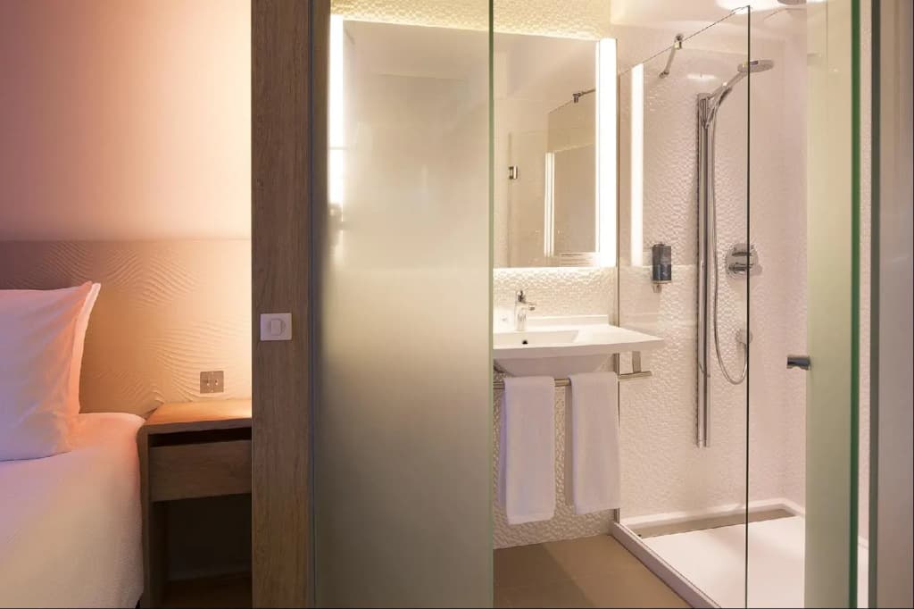 Nomad Hotel Roissy CDG - Miniature 8