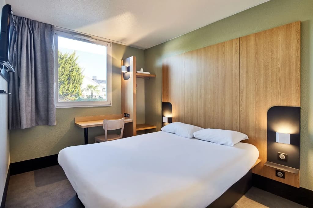 B&B HOTEL Evry Lisses (2) - Photo 2