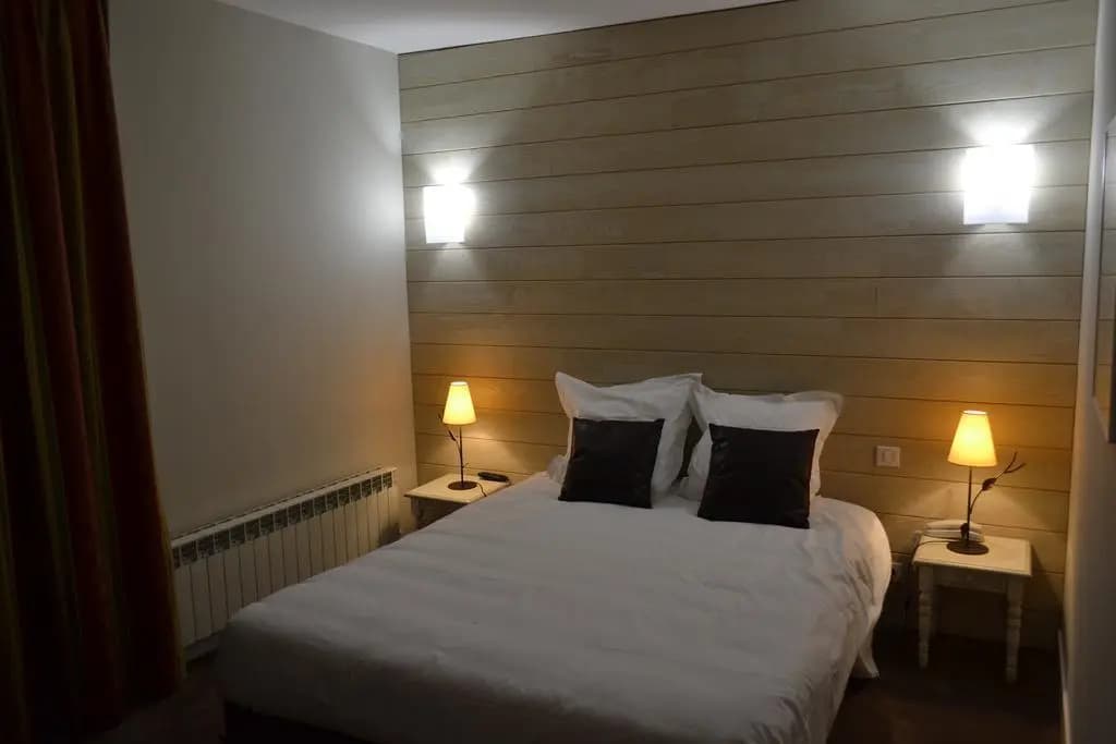 Hotel Le Saint Jacques - Miniature 6