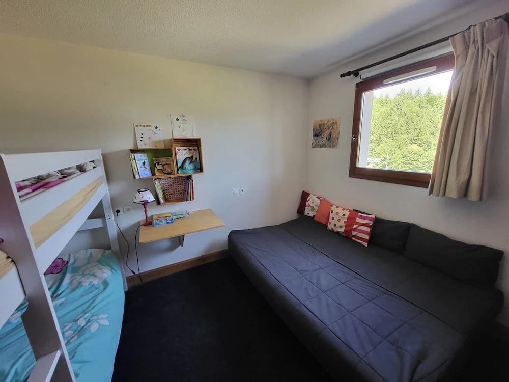 Apartment in Morillon With Mountain Views - Photo 1