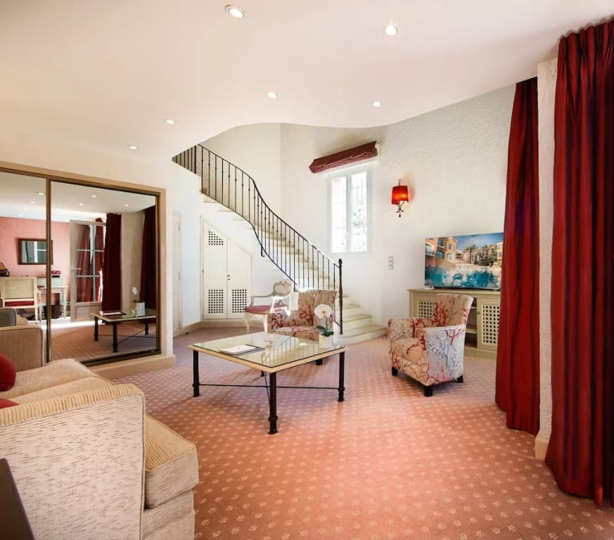 Hotel Byblos Saint-Tropez - Photo 3