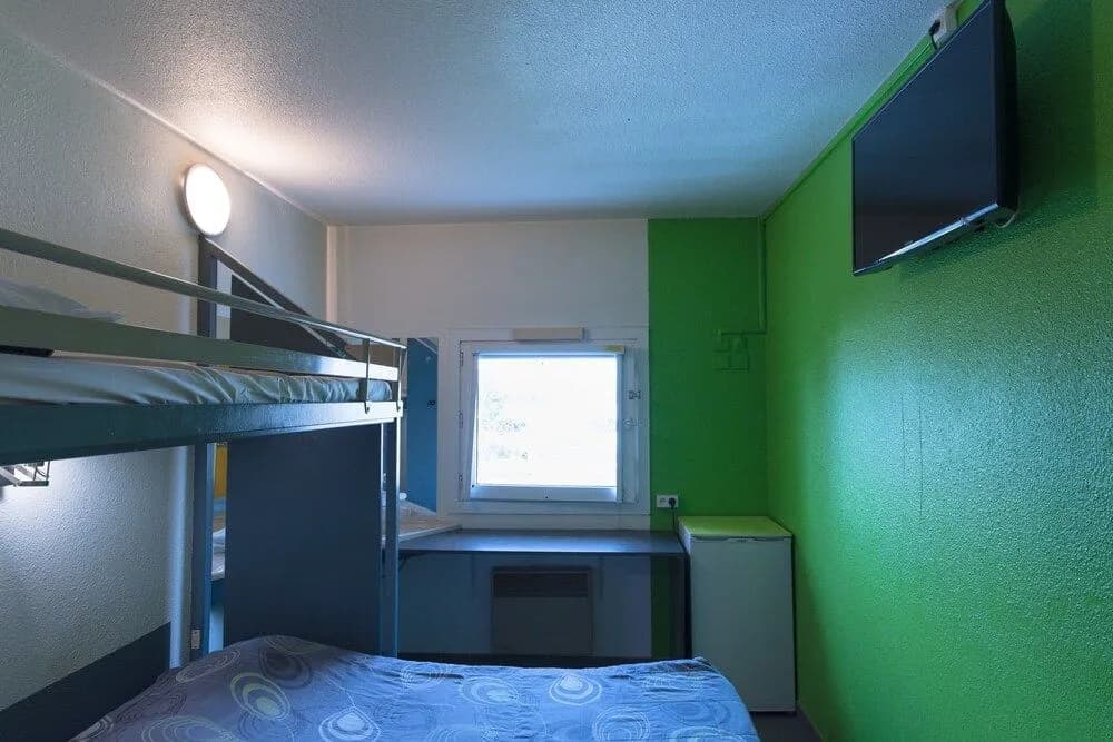 Lemon Hotel - Mery sur Oise/Cergy - Photo 4