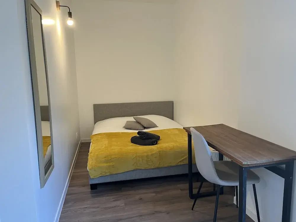 Apartment in Le Mans Near Historic Center - Photo 4