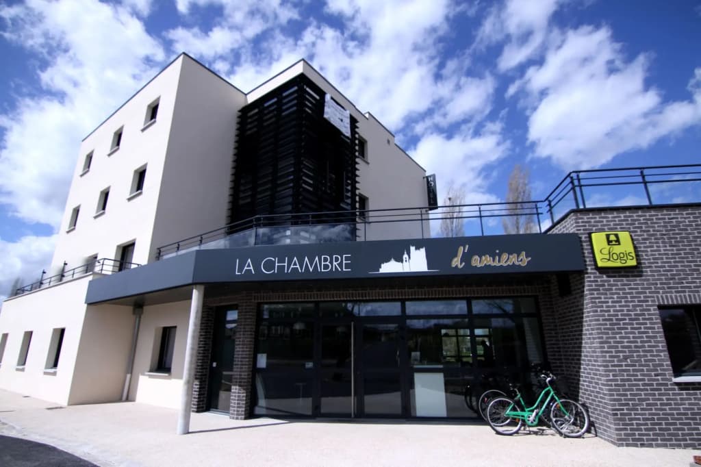 Logis Hôtel - La Chambre d'Amiens - Photo 1