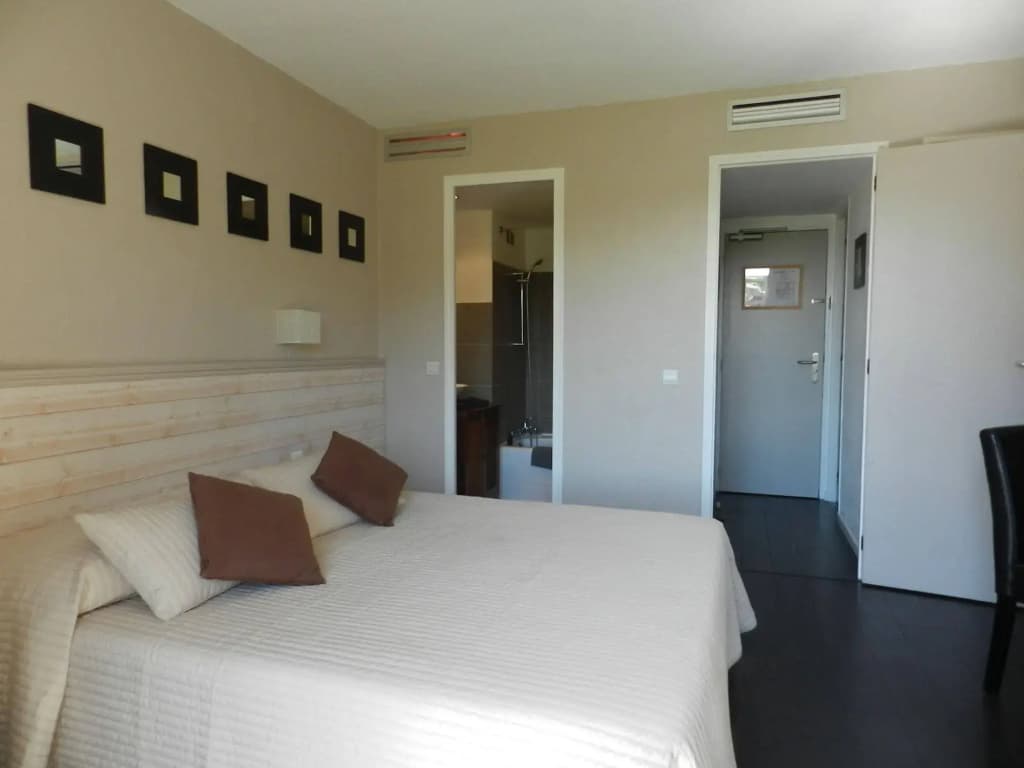 Hôtel l'Orangeraie - Photo 3