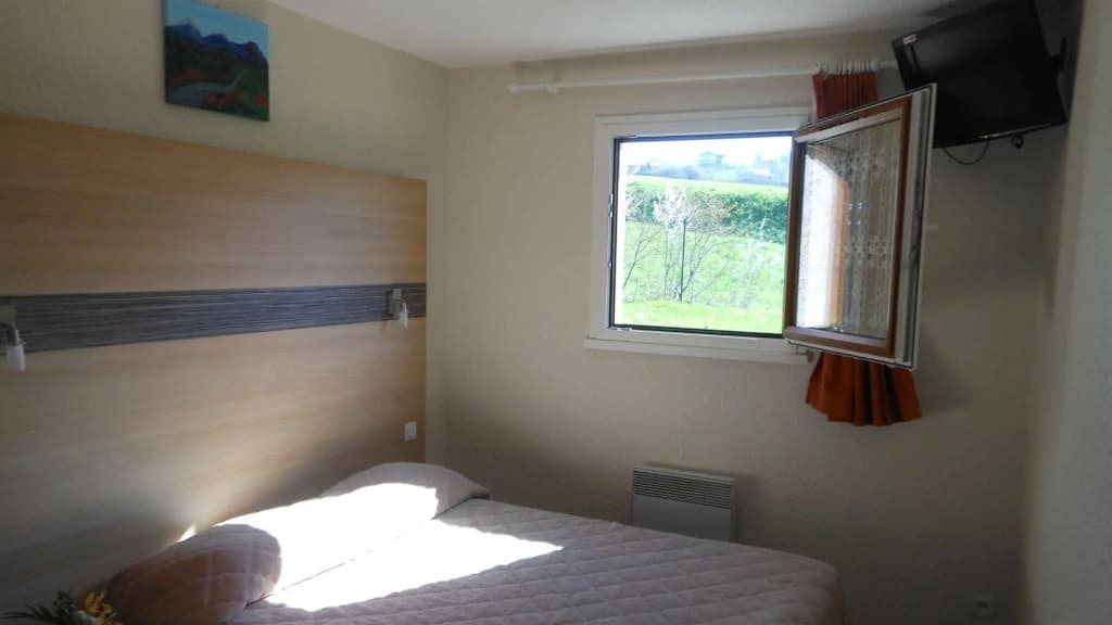 Hotel The Originals Annecy Nord (ex P'tit-Dej Hotel) - Photo 2