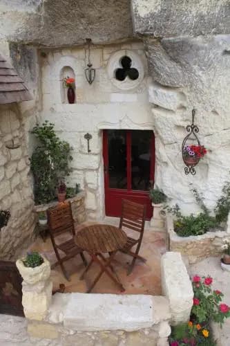 Chambres dHtes Troglo du Rossignolet - Miniature 7