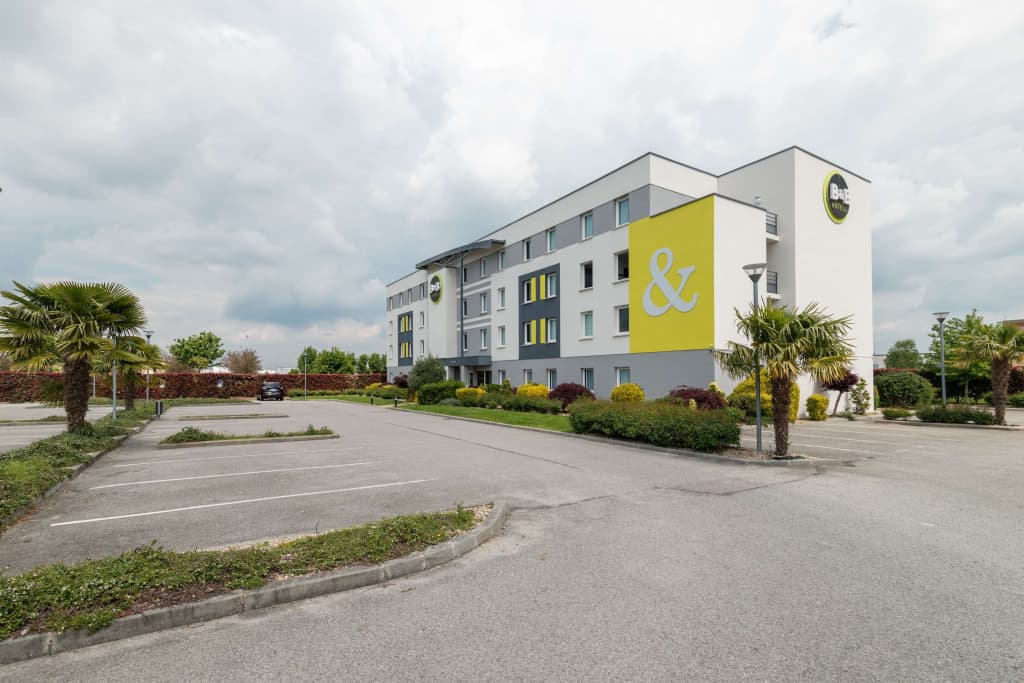 B&B HOTEL Evreux - Photo 1