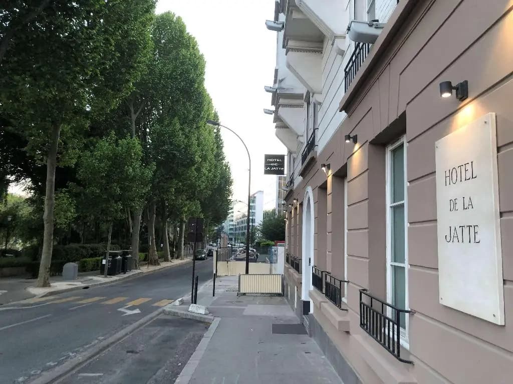 Hotel De La Jatte - Photo 1