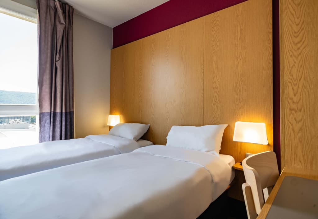 B&B HOTEL Grenoble Centre Alpexpo - Miniature 7