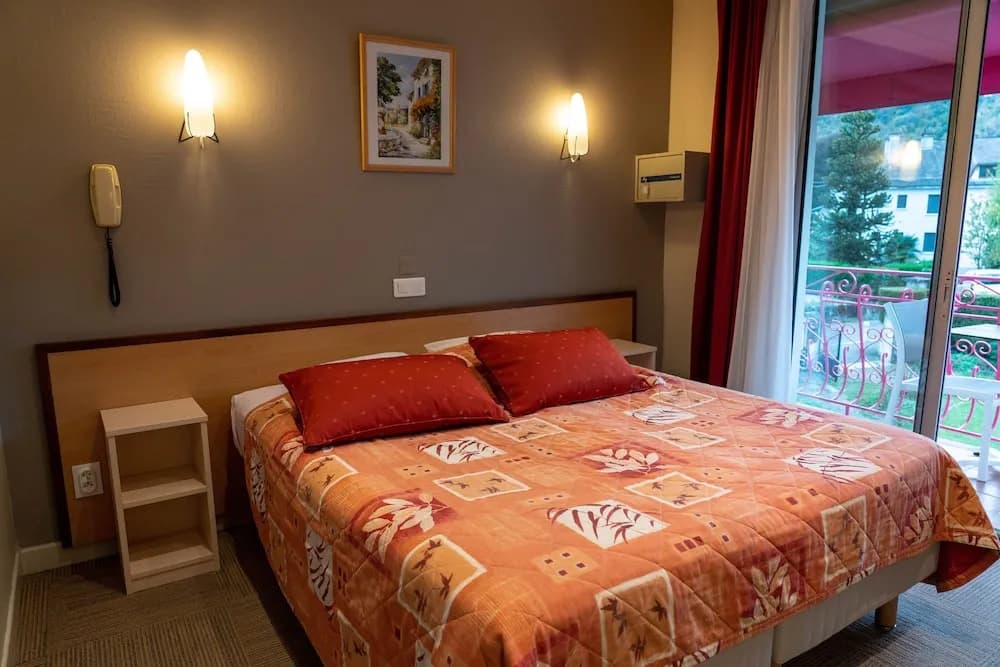 Au Primerose Hotel - Photo 3